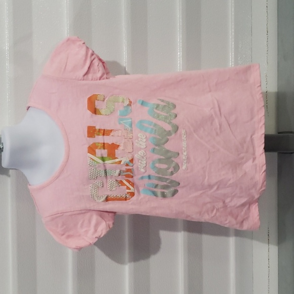 Skechers brand t‎ shirt 👕 size 10/12